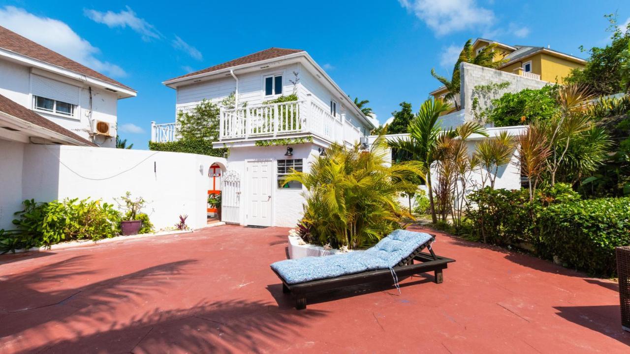 Lemon Cottage - At Orange Hill Nassau Exterior photo